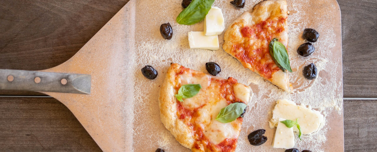 Margherita au Big Green : La pizza qui fleurit sur le feu !